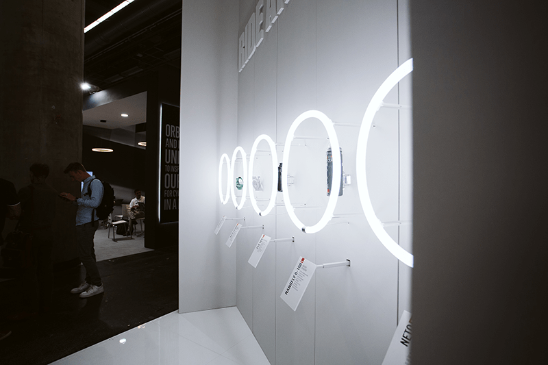 image 101 Tubo LED flessibile con emissione luminosa a 360°