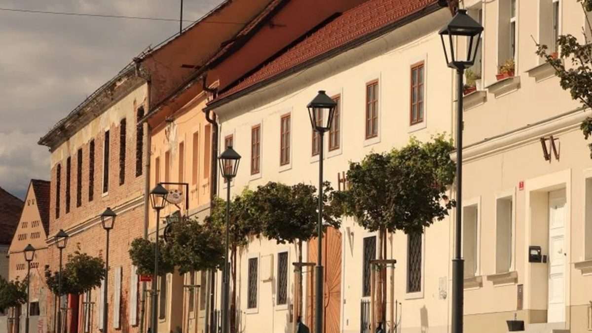 vojasniski trg maribor 2 scaled Progetti